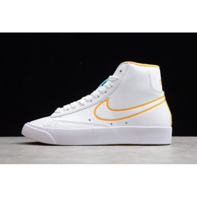 Nike Bayan Blazer Mid '1977 Vintage We Beyaz / Altın Kaykay Ayakkabı Türkiye - PKUHP2YV